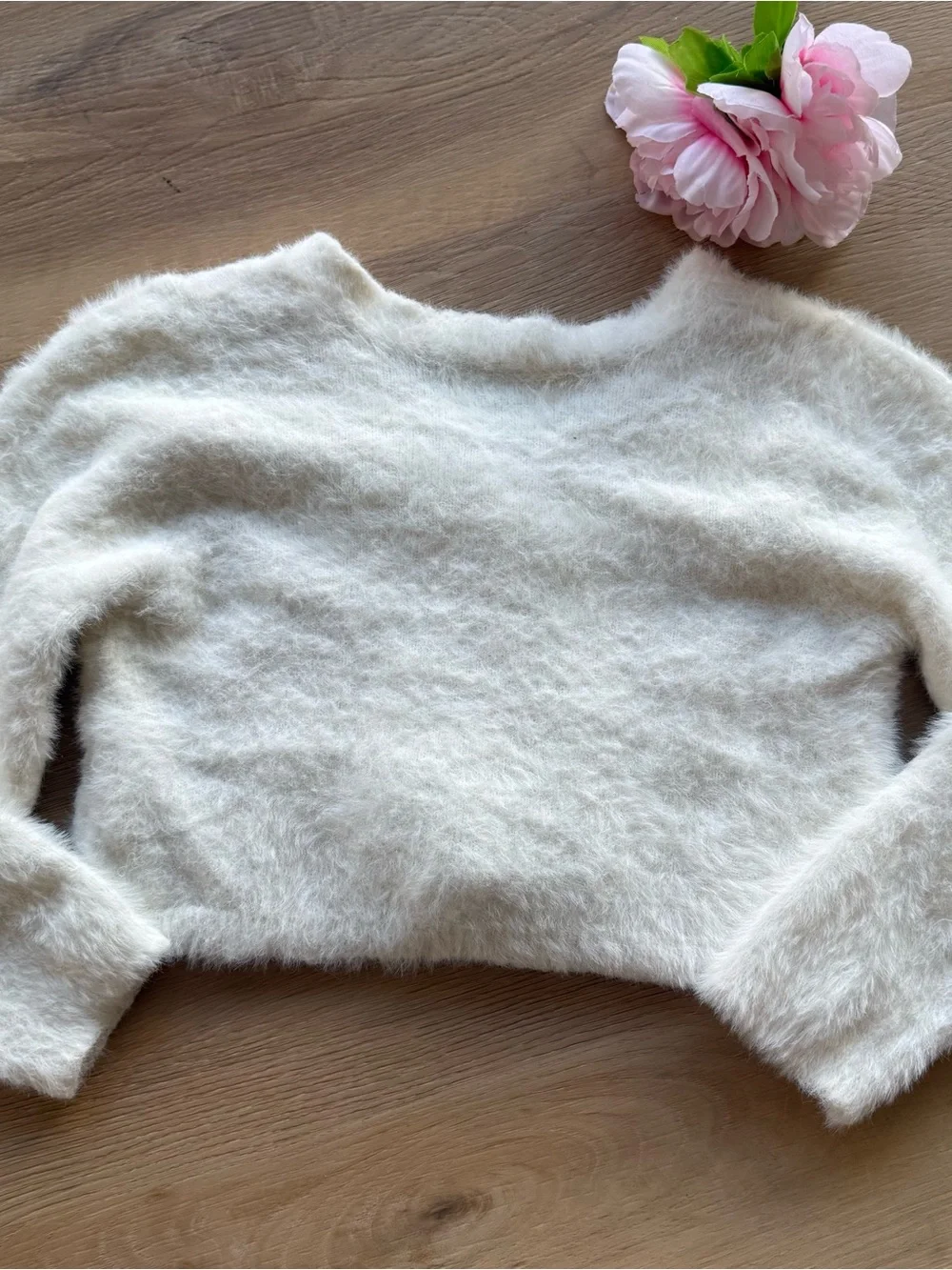 Zara Off-White Fuzzy Cropped Cardigan SZ 6/7 years button down v neck fur